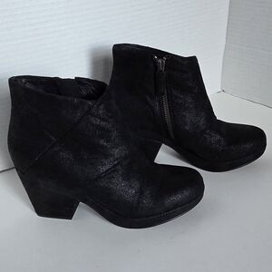 Eileen Fisher Black Ankle Booties
